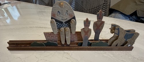 Vtg folk art - art, wood