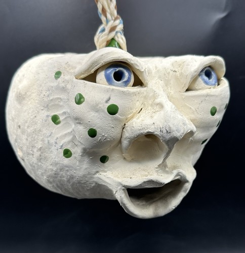 Folk art pottery buggy - folk, face